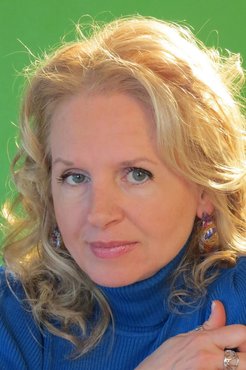 Martine Fortin as Rita