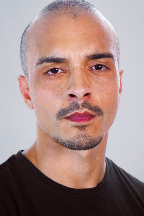 Johnny Morales as Luis