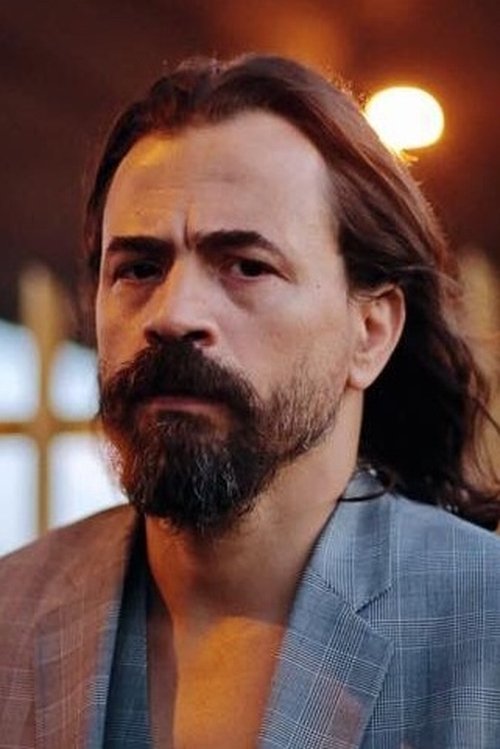 Miguel Moreira as Investidor