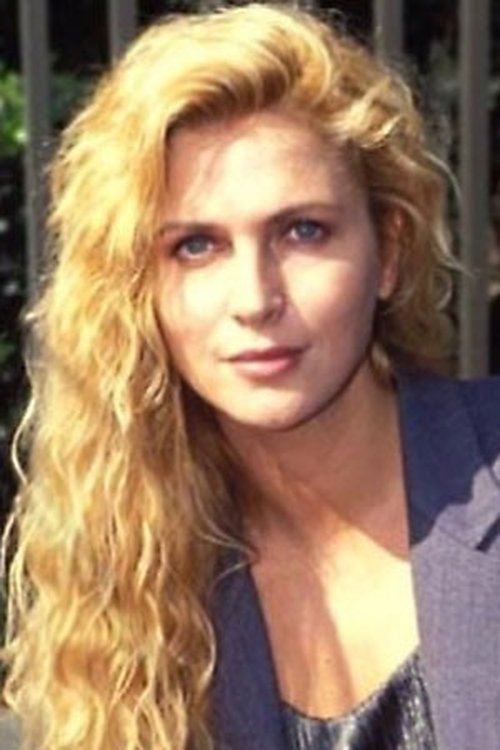 Ramona Dell'Abate as Segretaria del dentista