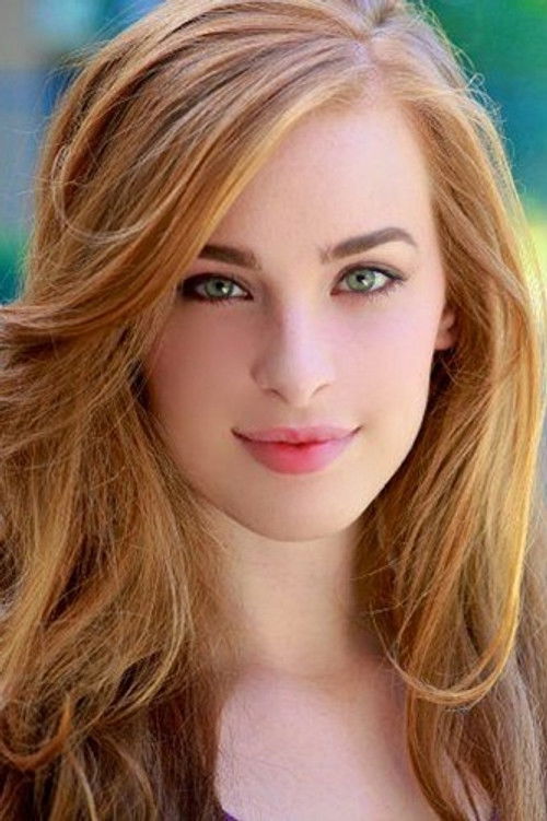 Marissa Von Bleicken as Quinn