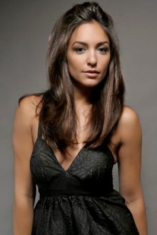 Marianela Pereyra as Herself - Commentator