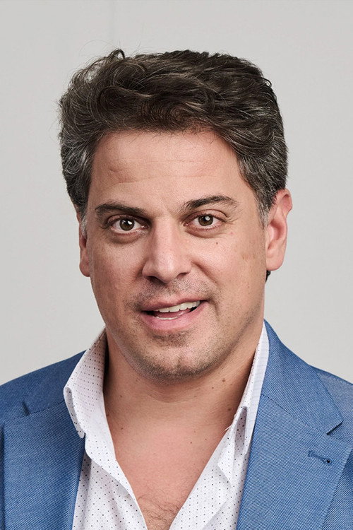 Nagy Sándor as Emich Gusztáv