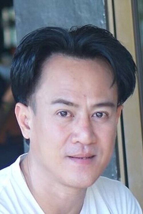 Sirabordinr Siratanan as Parn