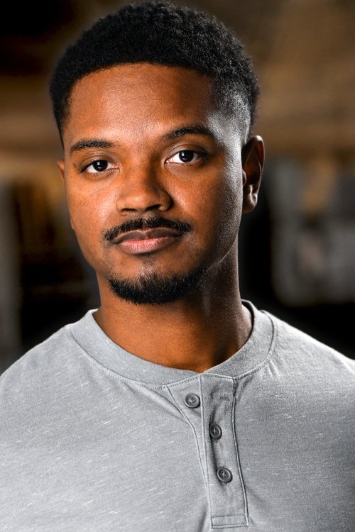 Deiondre Teagle as Brandon Cobbs