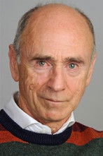 Johnny Myers as Samuels