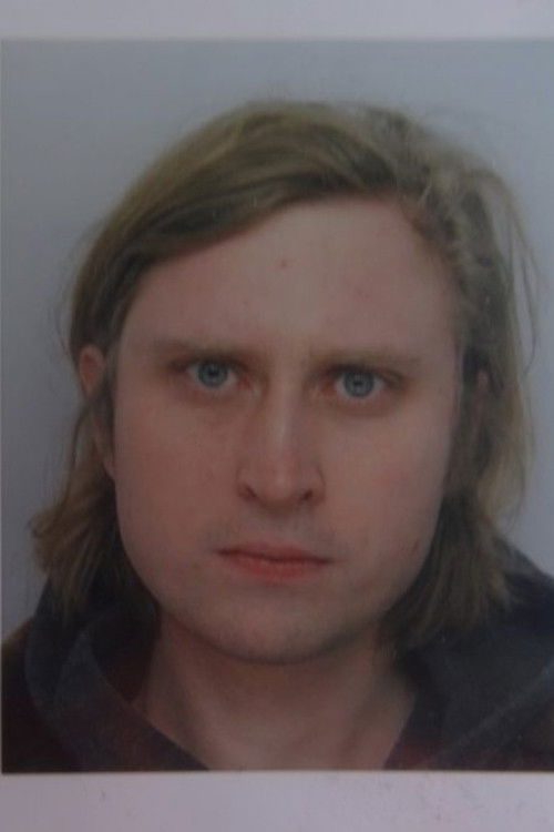 Stanislav Dorochenkov as Sacha