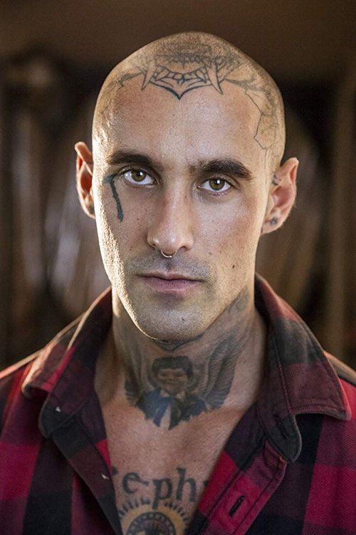 Tyler Quinlan Abbott as Bartender