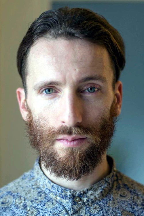 Alberto Baraghini as Dante Alighieri