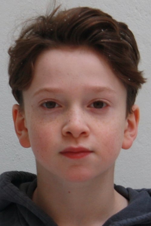 Joshio Marlon as Paul Unger