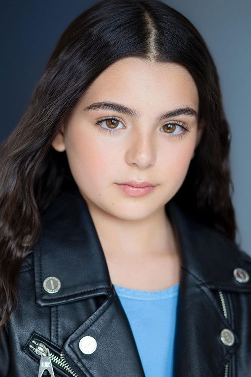 Lyla Randall as Kelli