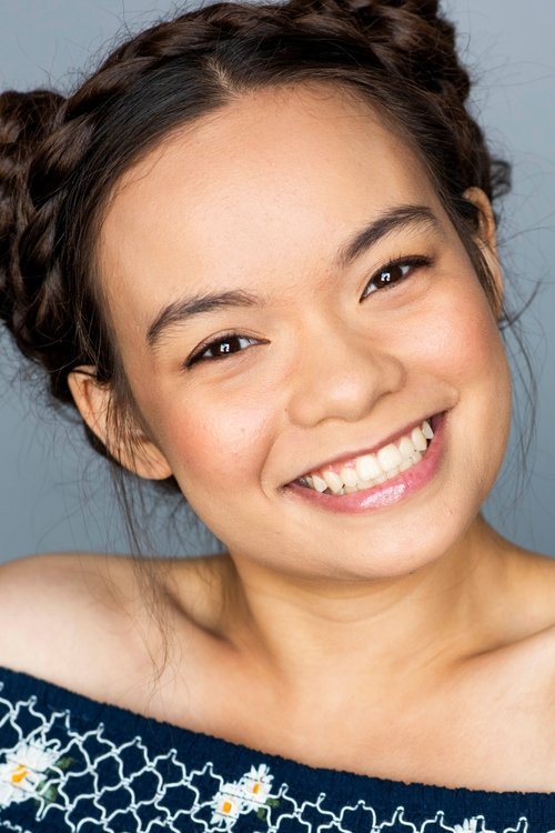 Gabriella Pastore as Tobi