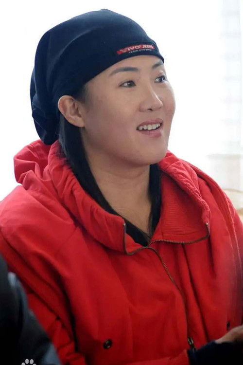 Sun Lirong as Mrs Xue