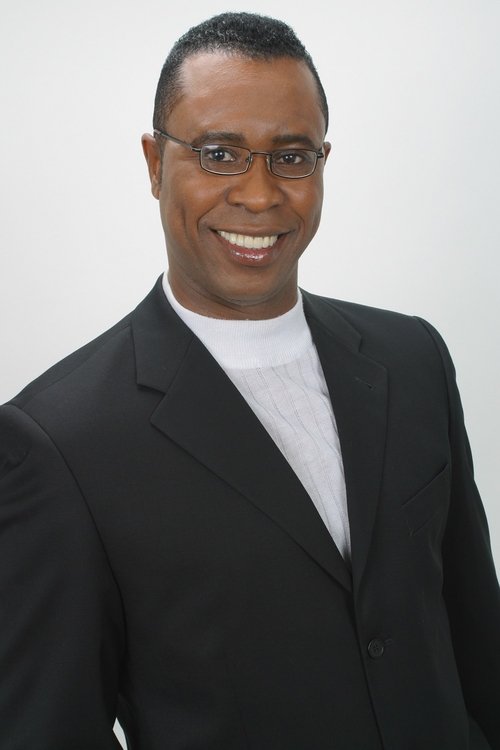 Stogie Kenyatta as Bartender