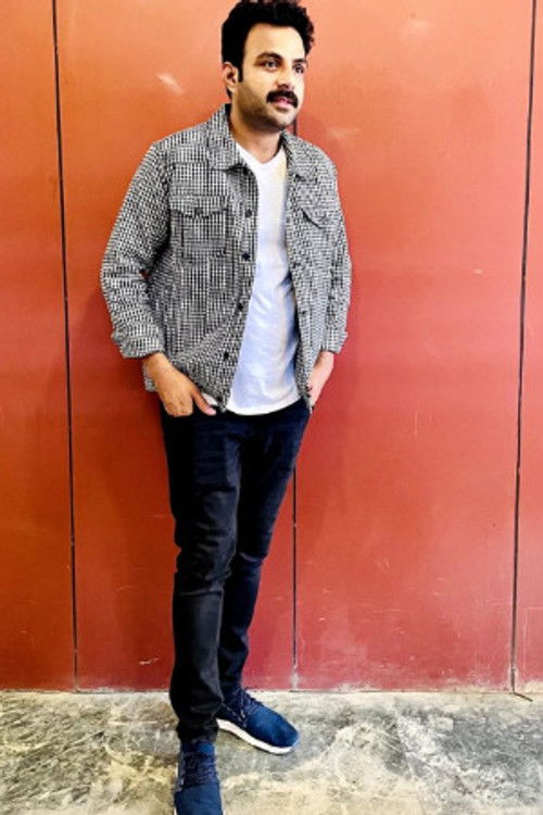 Suresh Panwar as Janardan