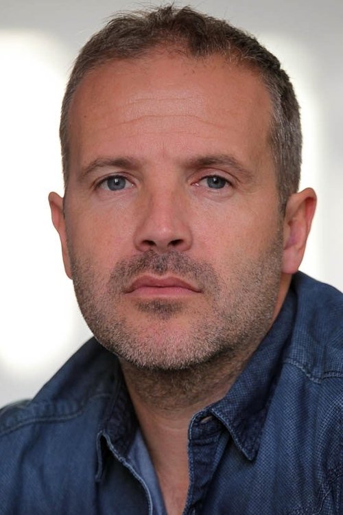 Julien Hérichon as Le Français