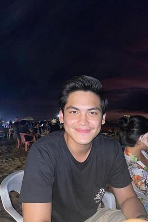 Irzan Faiq as Dilan Raza