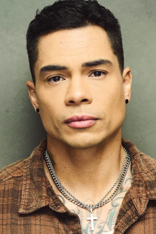 Louis Anthoni Soriano as Lyle