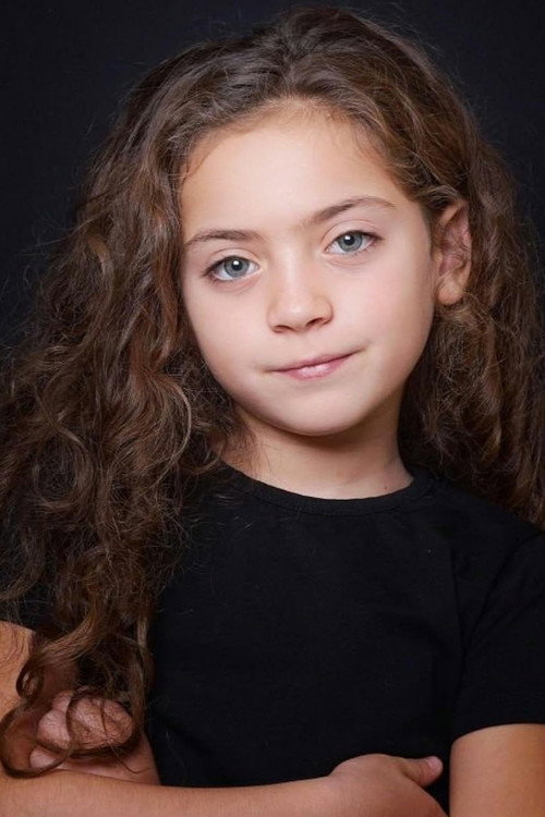 Ömrüm Nur Çamçakalli as Boncuk