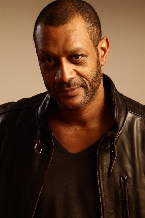 Thierry Desroses as L'architecte