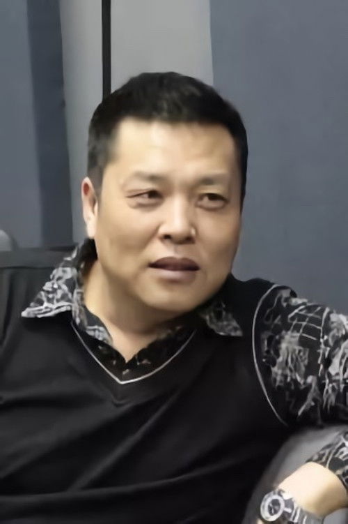 Cheng Yin as Narrator (voice)