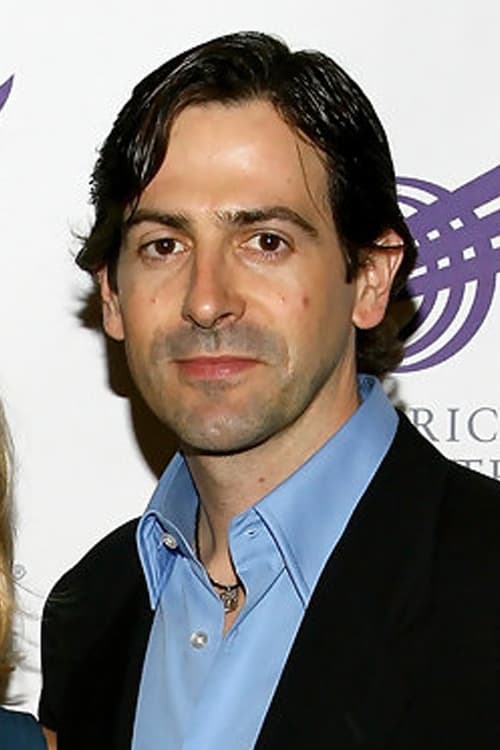 Greg Naughton as Shearer