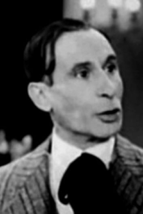 Héctor Quintanilla as 