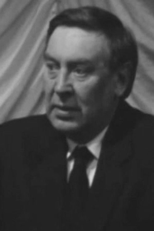 Lev Semyonov as Иван Данилович, друг погибшего