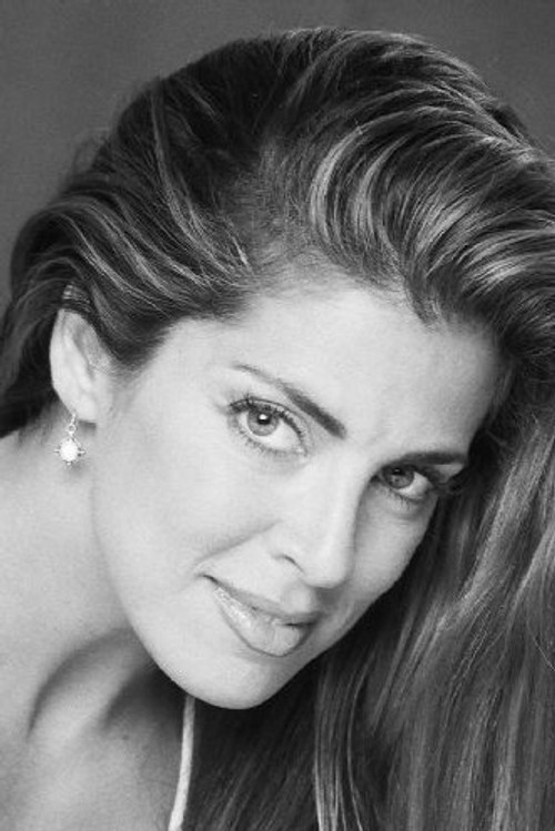 Elizabeth Giordano as Carol