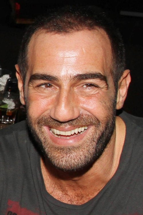 Antonis Kanakis as 