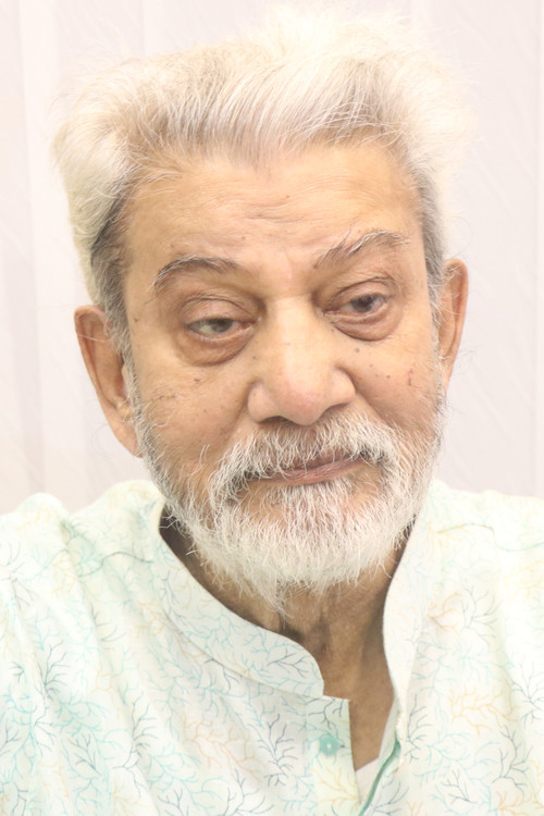 Prabir Mitra as Kishore