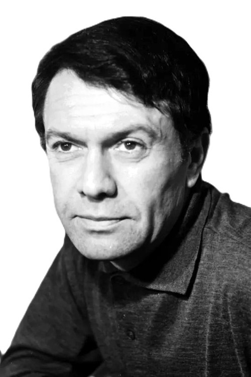 Robert Hirsch as Me Mulot