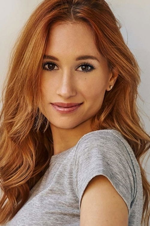 Phoebe Plasto as Chloe