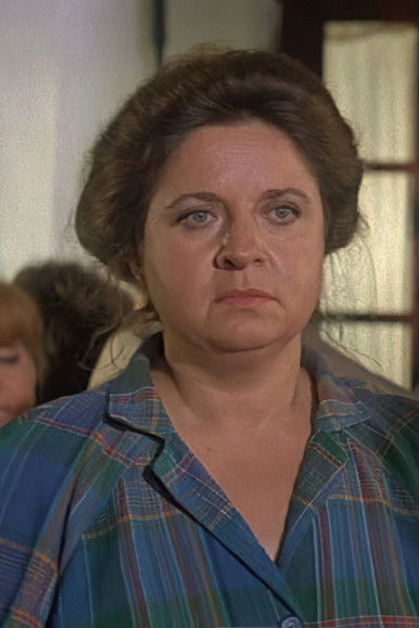 Catherine Ohotnikoff as Berthe Bérurier