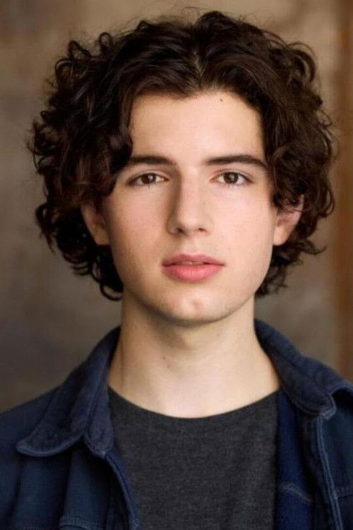 Henry Leith as Eddie