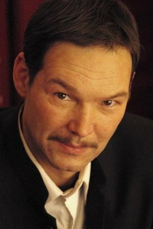 Pierre Hossein as Video attendant