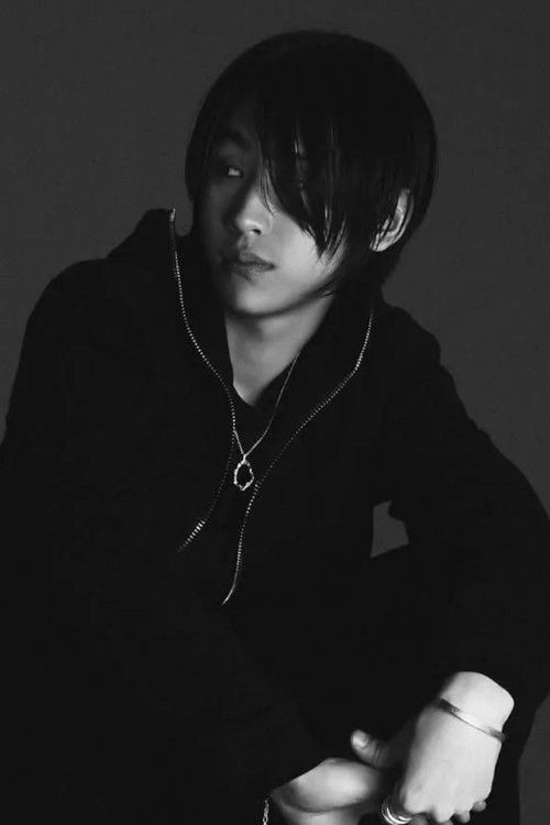 Vangdale as Self - DJ