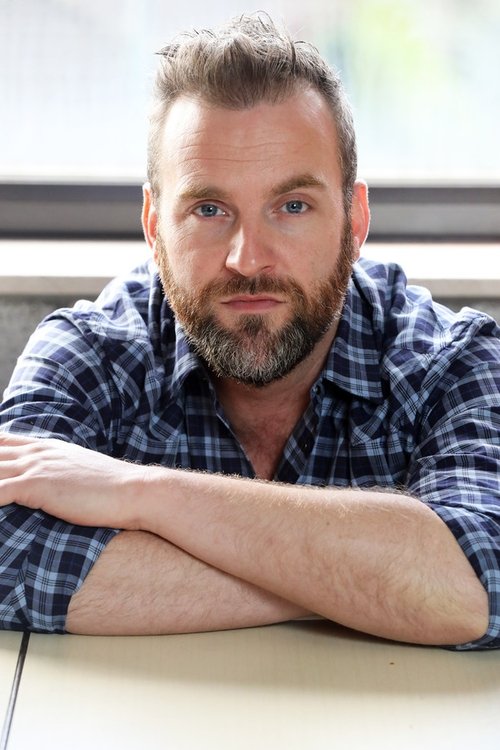 David Cantens as Muziekleraar Gideon