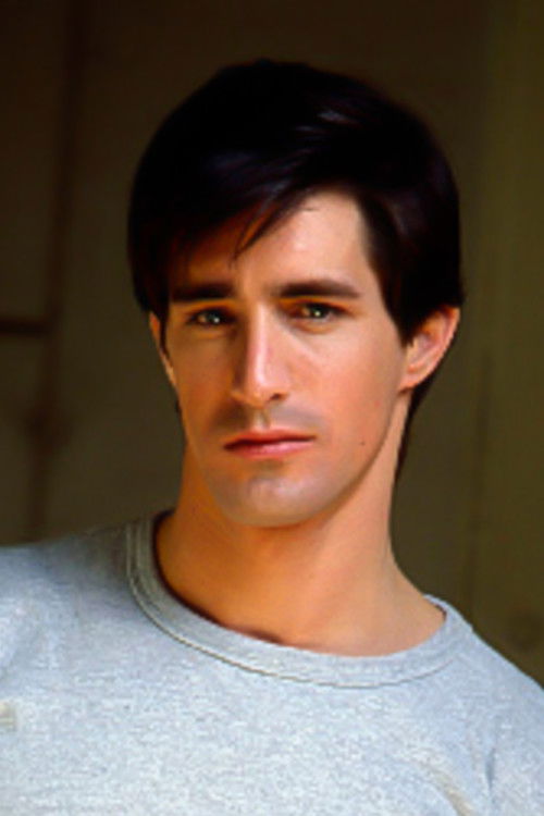 Robert Tyler as Cop #2