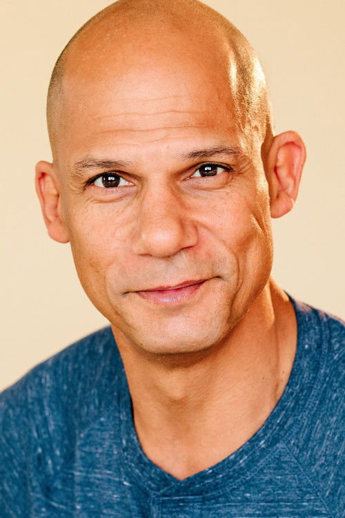 Carlos Ragas as Elliot