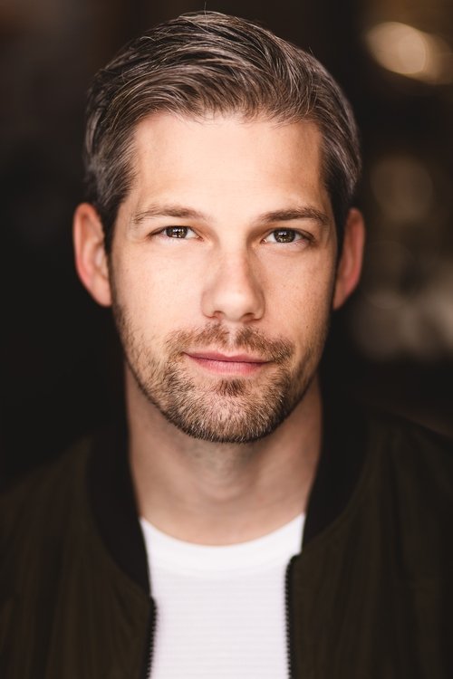 Jesse Collin as Peter