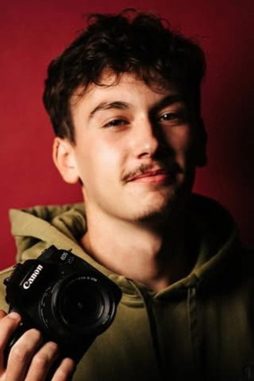 Théo Sorant as Lui-même