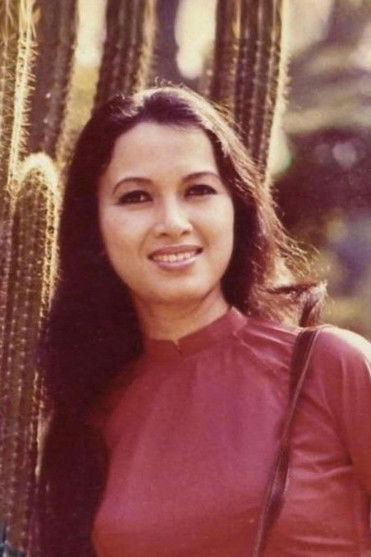 Thùy Liên as Vợ Hai Cũ