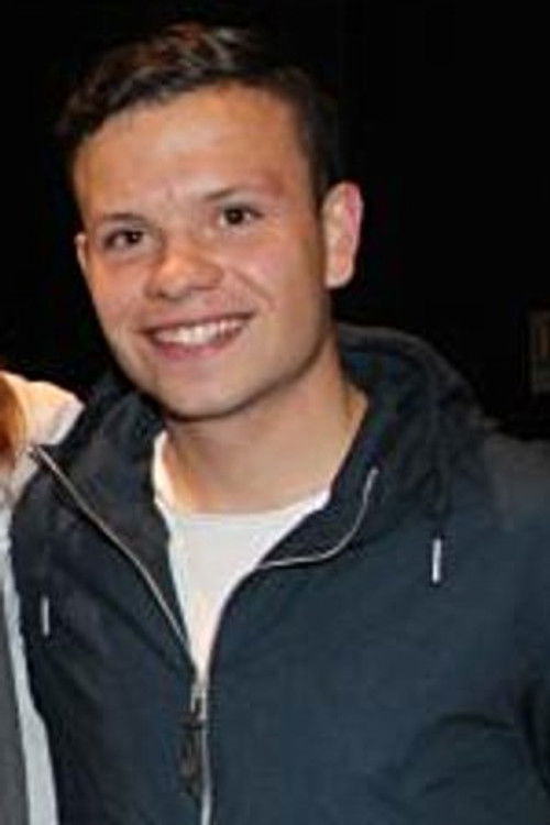 Antonin Mérault as Ado école de musique