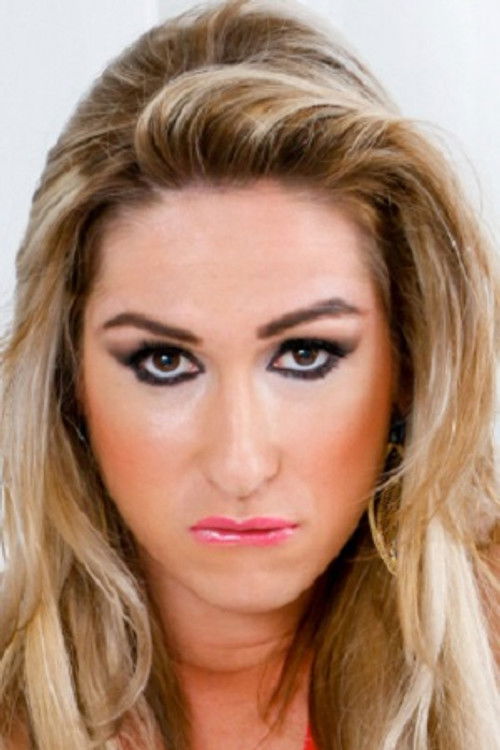 Djeniffer Schinaider as 