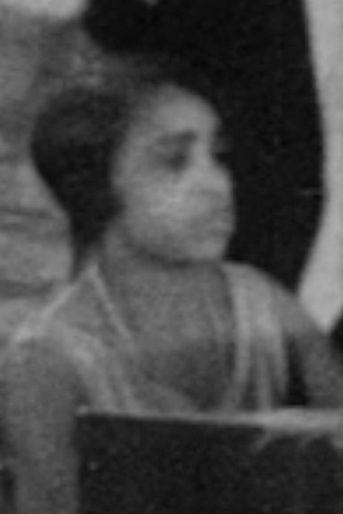 Cordwin Alexander as Pianist