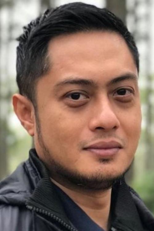 Ferry Ardiansyah as Peter