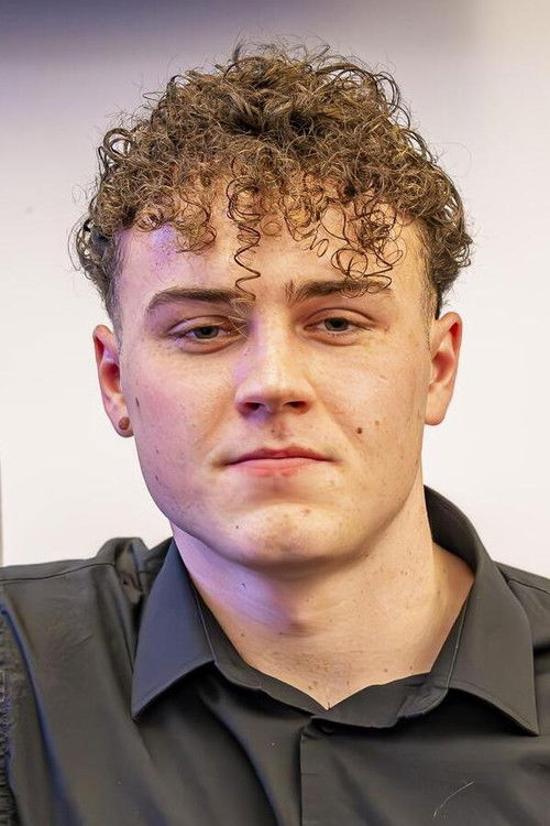 Duncan Delano Dorenbos as Luca