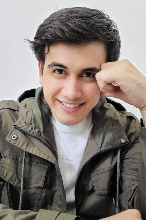 Arjay Bautista as Sir Peter