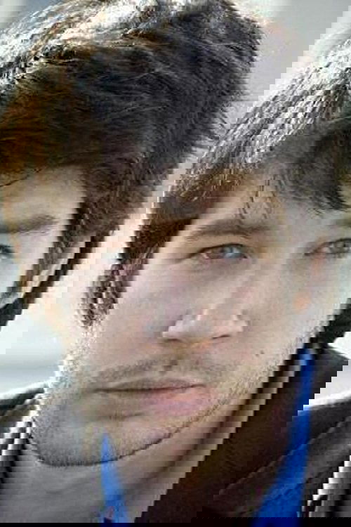 Jérémie Chaplain as Serveur restaurant